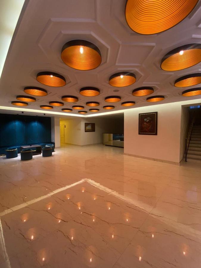 Barhat Hotel & Spa Taraz Exterior photo