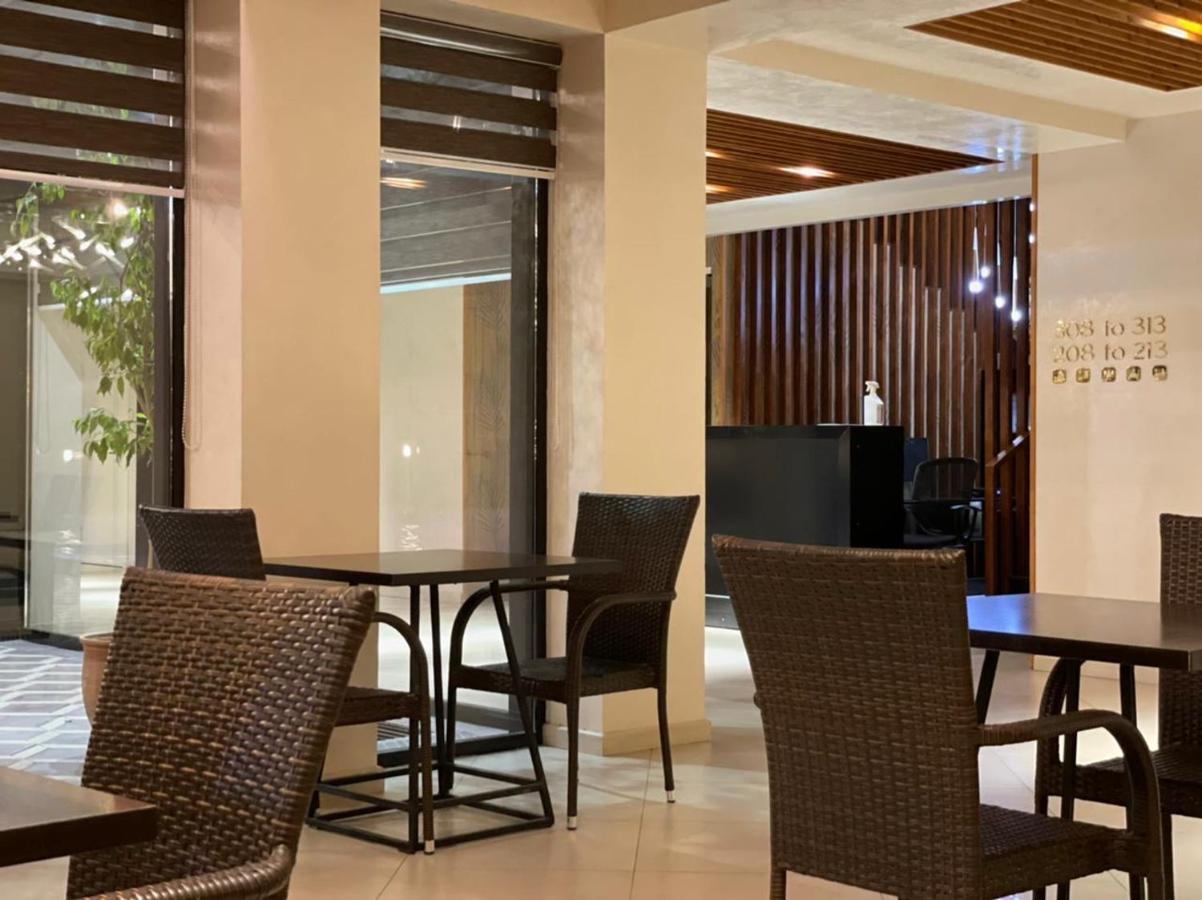 Barhat Hotel & Spa Taraz Exterior photo