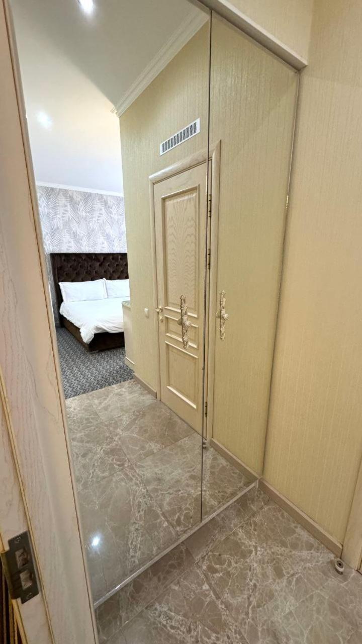 Barhat Hotel & Spa Taraz Exterior photo