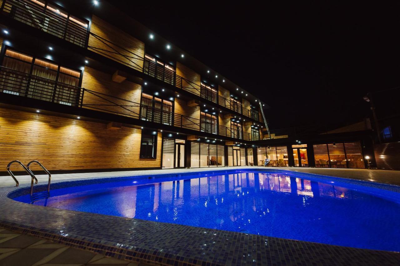Barhat Hotel & Spa Taraz Exterior photo